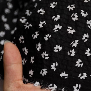 Yardblox Exclusive Made in Japan Fashion Designer Floral Black/White Non-Stretch Salt shrinking/Puckered Cotton Seersucker DS034138 - Yardblox Fabrics